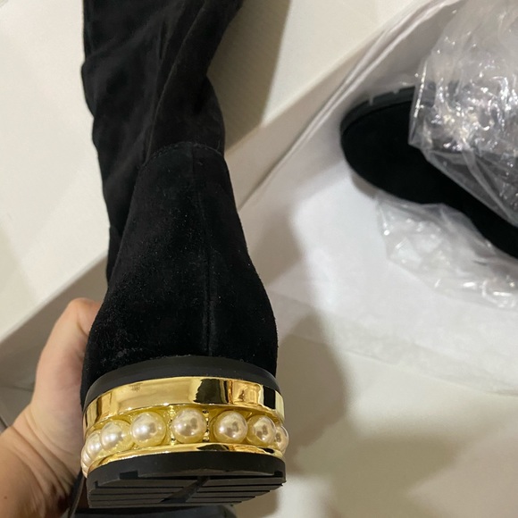 Karl Lagerfeld knee high suede boots - Picture 5 of 6